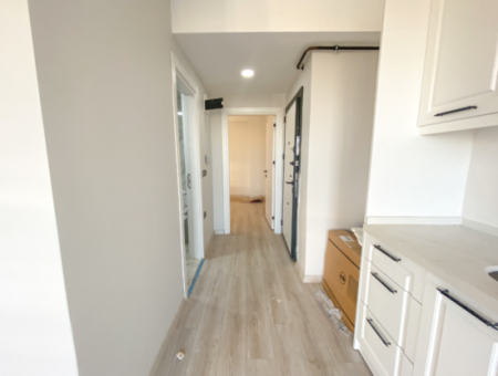 Luxus 1 1 Wohnung Zum Verkauf Mit Meerblick Garten In Zentraler Lage