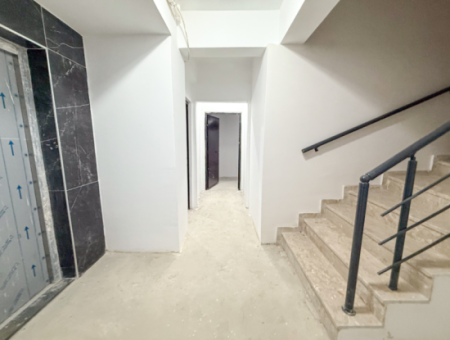 Luxus 1 1 Wohnung Zum Verkauf Mit Meerblick Garten In Zentraler Lage