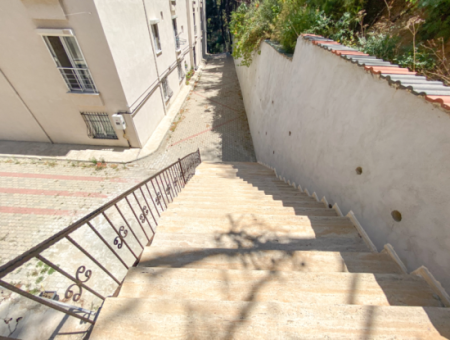 Möbliert 2 1 Wohnung Zum Verkauf Mit Meerblick Pool In Kumbag