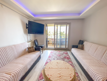 Möbliert 2 1 Wohnung Zum Verkauf Mit Meerblick Pool In Kumbag