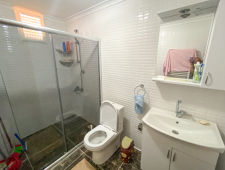 Möbliert 2 1 Wohnung Zum Verkauf Mit Meerblick Pool In Kumbag