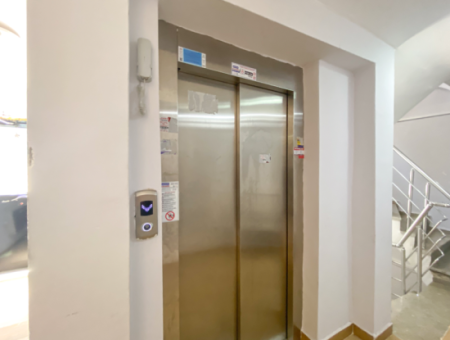 Möbliert 2 1 Wohnung Zum Verkauf Mit Meerblick Pool In Kumbag
