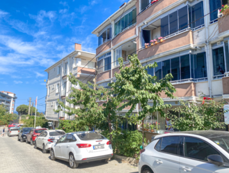 2 1 Wohnung Zum Verkauf Mit Grossem Balkon In Der Nähe Der Strasse In Kumbagh