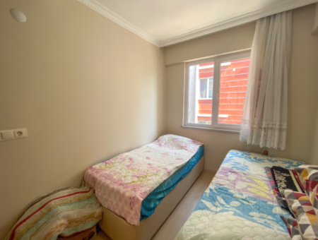 2 1 Wohnung Zum Verkauf Mit Grossem Balkon In Der Nähe Der Strasse In Kumbagh