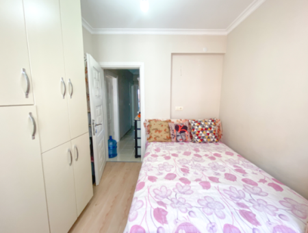 2 1 Wohnung Zum Verkauf Mit Grossem Balkon In Der Nähe Der Strasse In Kumbagh