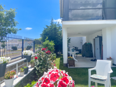 3 1 Gartenvilla Zum Verkauf Geeignet, Für Ein Luxuskredit Am Kumbağ-Meer Geeignet