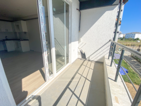 Luxus 2 1 Wohnungen Zum Verkauf In Der Nähe Des Meeres In Einem Komplex Mit Kumbag Pool
