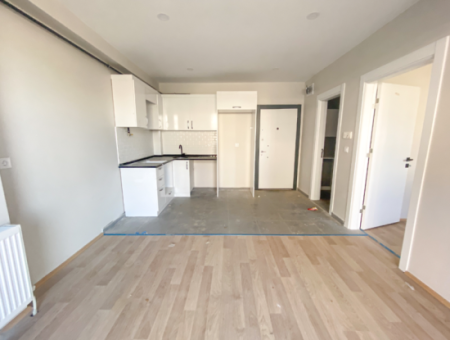 Luxus 1 1 Wohnungen Zum Verkauf In Der Nähe Des Meeres In Einem Komplex Mit Kumbag Pool