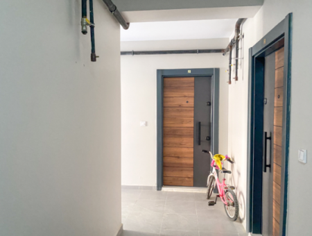 Luxus 1 1 Wohnungen Zum Verkauf In Der Nähe Des Meeres In Einem Komplex Mit Kumbag Pool
