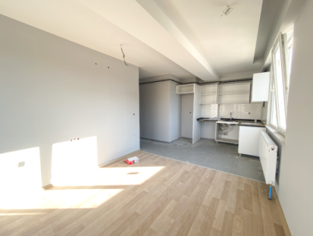 Luxus 2 1 Wohnungen Zum Verkauf In Kumbag Sea Side Komplex Mit Pool