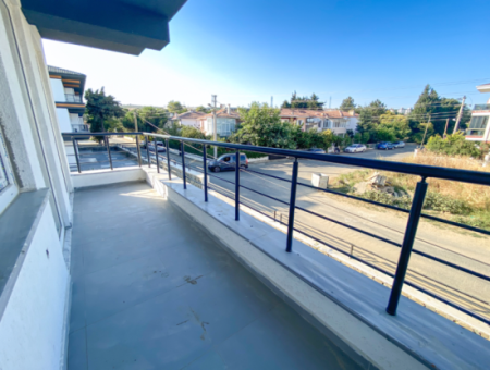 Luxus 2 1 Wohnungen Zum Verkauf In Kumbag Sea Side Komplex Mit Pool