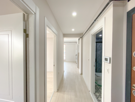 Neue Luxuriöse 2 1 Wohnung Mit Einer Siedlung Zum Verkauf Gegenüber Dem Park In Kumbağ