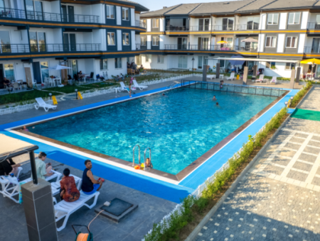 Luxus 2 1 Wohnungen Zu Vermieten In Der Nähe Des Meeres In Kumbağ Komplex Mit Pool