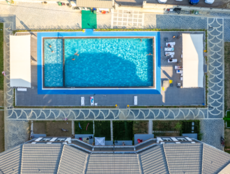Luxus 2 1 Wohnungen Zu Vermieten In Der Nähe Des Meeres In Kumbağ Komplex Mit Pool