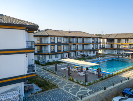 Luxus 2 1 Wohnungen Zu Vermieten In Der Nähe Des Meeres In Kumbağ Komplex Mit Pool