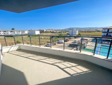 Luxus 2 1 Wohnungen Zu Vermieten In Der Nähe Des Meeres In Kumbağ Komplex Mit Pool