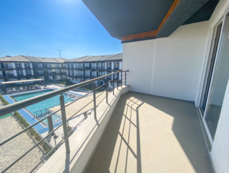 Luxus 2 1 Wohnungen Zu Vermieten In Der Nähe Des Meeres In Kumbağ Komplex Mit Pool