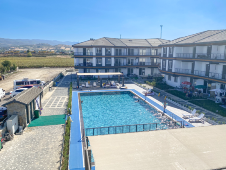 Luxus 2 1 Wohnungen Zu Vermieten In Der Nähe Des Meeres In Kumbağ Komplex Mit Pool