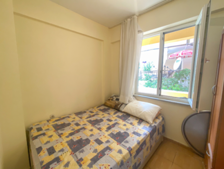 Geräumige 2 1 Wohnung Zum Verkauf Mit Garten In Zentraler Lage In Kumbag