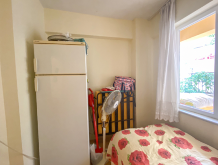 Geräumige 2 1 Wohnung Zum Verkauf Mit Garten In Zentraler Lage In Kumbag