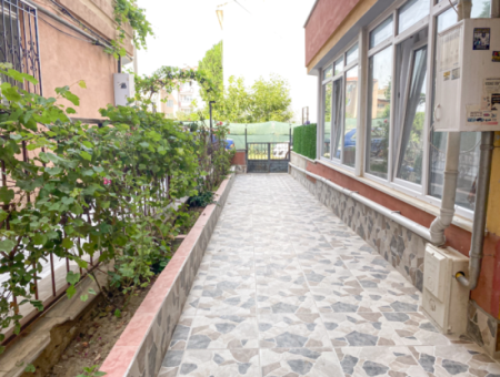 Geräumige 2 1 Wohnung Zum Verkauf Mit Garten In Zentraler Lage In Kumbag