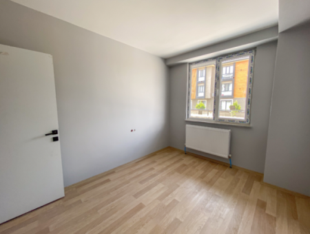 Luxus 1 1 Wohnungen Zum Verkauf In Kumbag Sea Side Komplex Mit Pool
