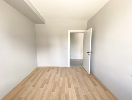 Luxus 1 1 Wohnungen Zum Verkauf In Kumbag Sea Side Komplex Mit Pool