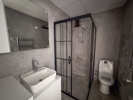 Luxus 1 1 Wohnungen Zum Verkauf In Kumbag Sea Side Komplex Mit Pool