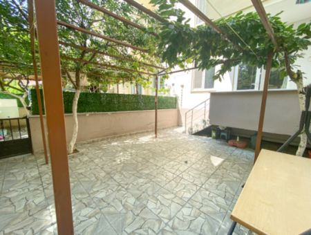 2 1 Wohnung Zum Verkauf Mit Garten In Zentraler Lage In Kumbagh