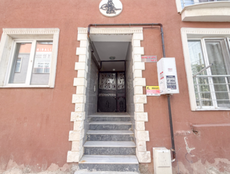 Grosse 2 1 Wohnung Zu Vermieten In Der Nähe Der Kumbağ Marktstrasse