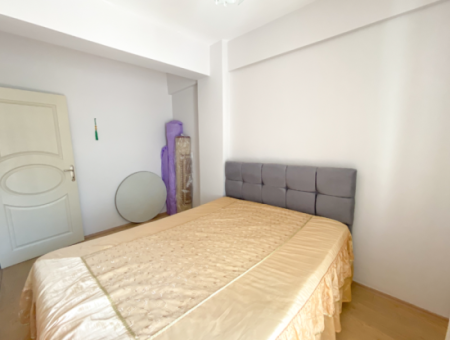 Grosse 2 1 Wohnung Zu Vermieten In Der Nähe Der Kumbağ Marktstrasse