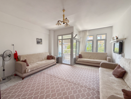 2 1 Wohnung Zum Verkauf In Kumbag, Ganz In Der Nähe Von Gundal Beach