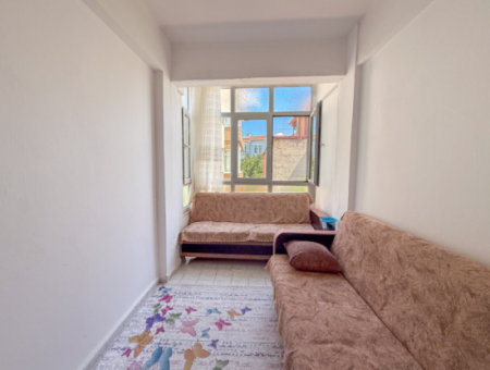 2 1 Wohnung Zum Verkauf In Kumbag, Ganz In Der Nähe Von Gundal Beach