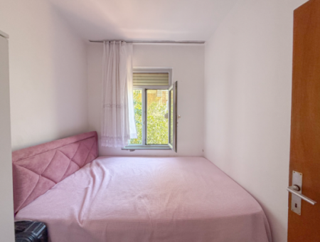 2 1 Wohnung Zum Verkauf In Kumbag, Ganz In Der Nähe Von Gundal Beach