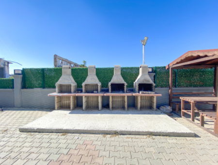 2 1 Brandneue Wohnungen Zur Miete In Der Nähe Des Meeres Im Kumbağ Pool Complex