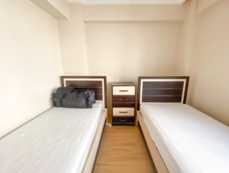 2 1 Wohnung Zum Verkauf In Kumbag, Ganz In Der Nähe Des Meeres
