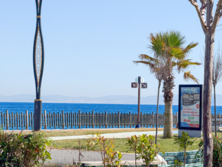 2 1 Wohnung Zu Verkaufen Am Meer In Altinova