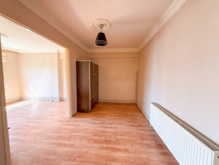 2 1 Wohnung Zu Verkaufen Am Meer In Altinova