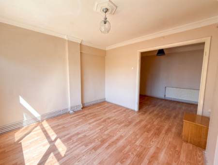 2 1 Wohnung Zu Verkaufen Am Meer In Altinova