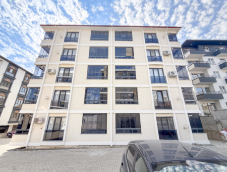 Luxus Sehr Geräumige 2 1 Wohnung Zu Vermieten In Neubau Im Stadtteil Atatürk 
