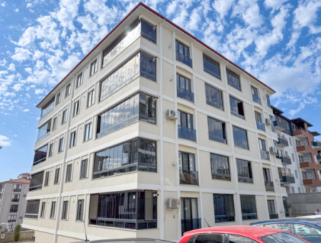 Luxus Sehr Geräumige 2 1 Wohnung Zu Vermieten In Neubau Im Stadtteil Atatürk 
