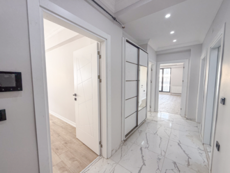 Luxus Sehr Geräumige 2 1 Wohnung Zu Vermieten In Neubau Im Stadtteil Atatürk 