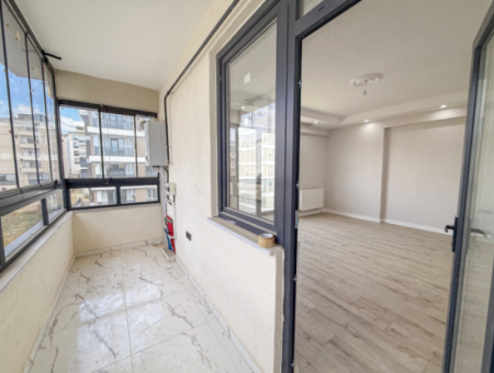 Luxus Sehr Geräumige 2 1 Wohnung Zu Vermieten In Neubau Im Stadtteil Atatürk 