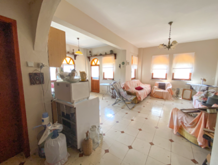 4 1 Triplex Villa Zum Verkauf Mit Grosser Terrasse Mit Meerblick In Kumbağ