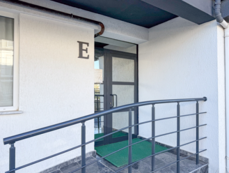 Luxus 1 1 Wohnung Zu Vermieten In Der Nähe Des Meeres In Einem Komplex Mit Kumbağ Pool