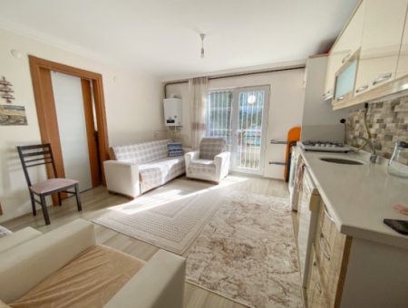 Iskanli Bahçe Etage 1 1 Wohnung Auf Der Meerseite Der Strasse In Kumbağ