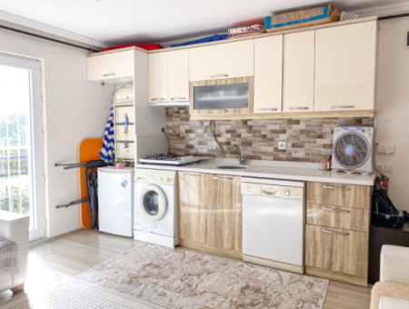 Iskanli Bahçe Etage 1 1 Wohnung Auf Der Meerseite Der Strasse In Kumbağ