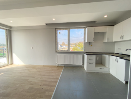 Luxus 2 1 Wohnungen Zum Verkauf In Kumbag Sea Side Komplex Mit Pool