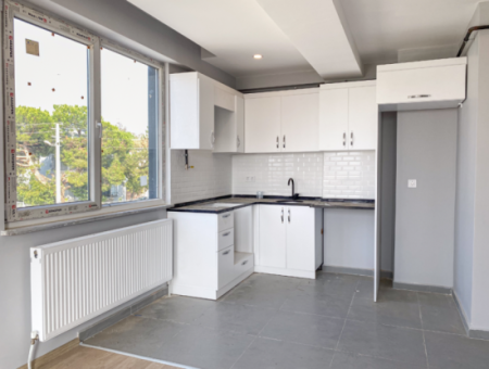 Luxus 2 1 Wohnungen Zum Verkauf In Kumbag Sea Side Komplex Mit Pool