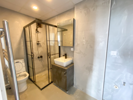 Luxus 2 1 Wohnungen Zum Verkauf In Kumbag Sea Side Komplex Mit Pool